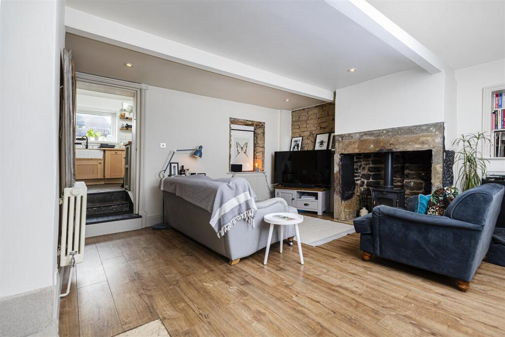 Bramleys Estate Agents - Abbey Road - Shepley (11)