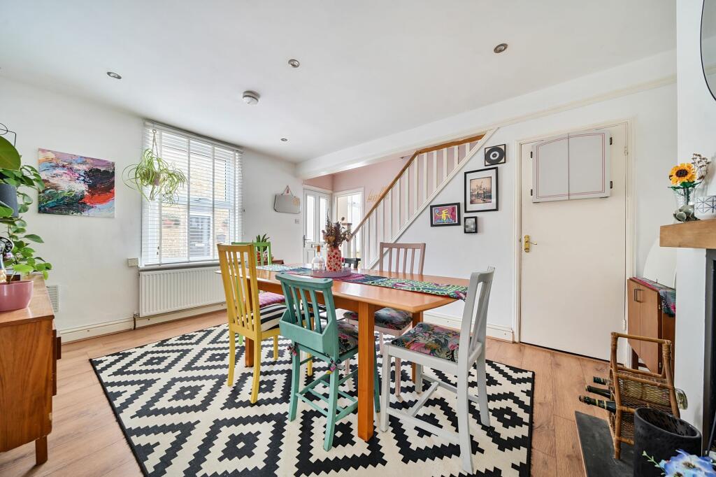 Dining Room (1)