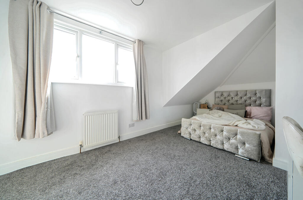 1342137-4-68a5968...