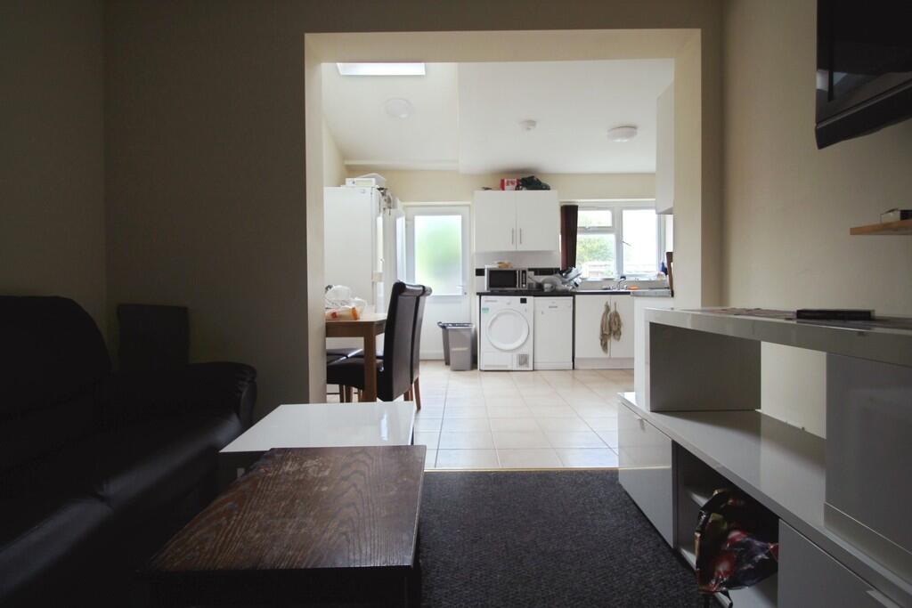 Living Area- Angl...