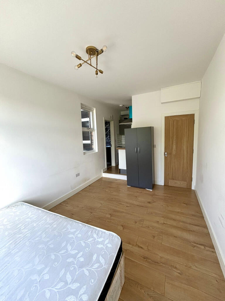 A Recently Refurbished Self Contained First Floor