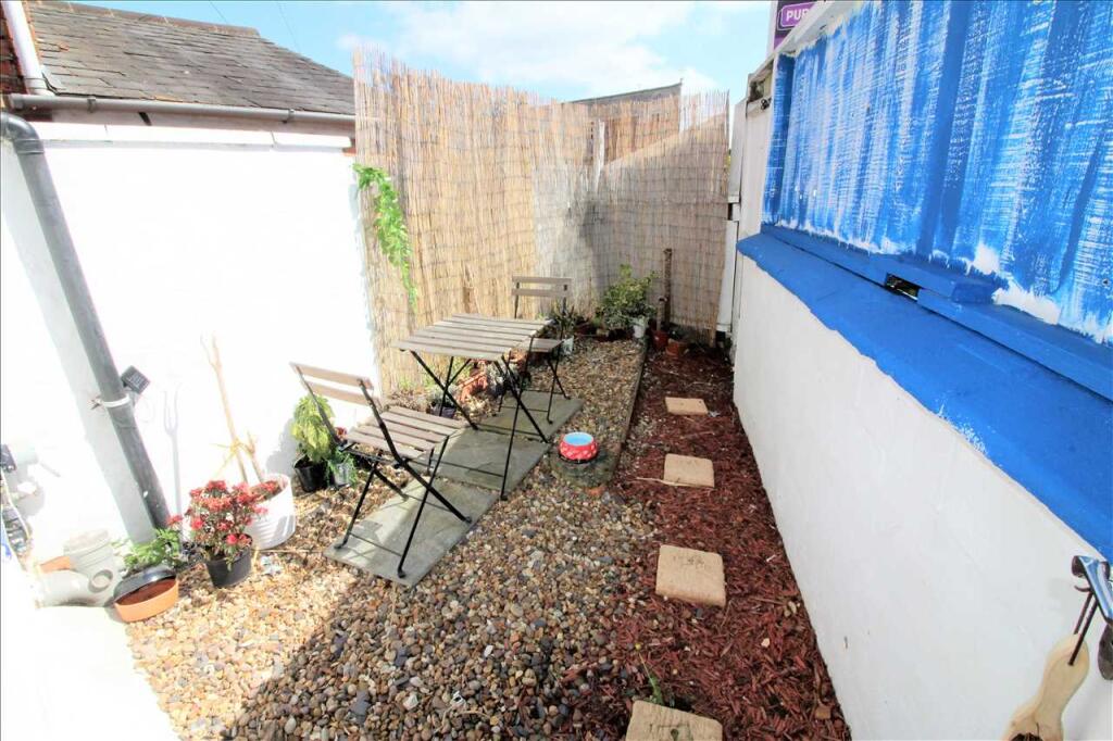 COURTYARD REAR