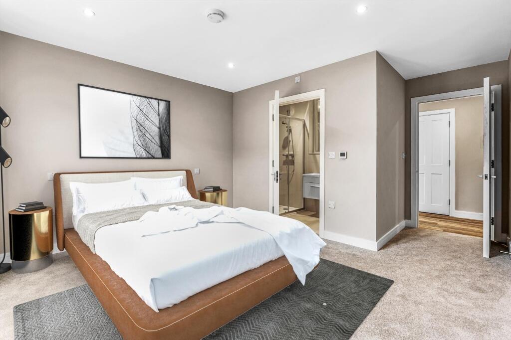 plot 2 bedroom 1.jpg