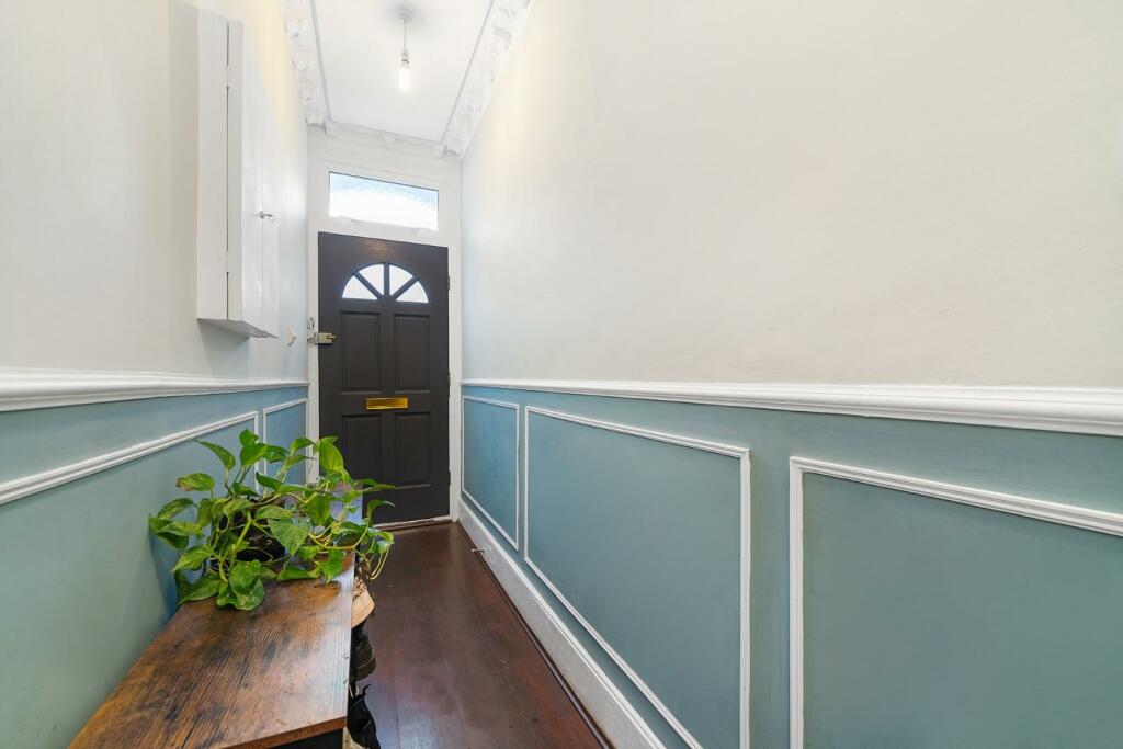 Communal hallway.jpg