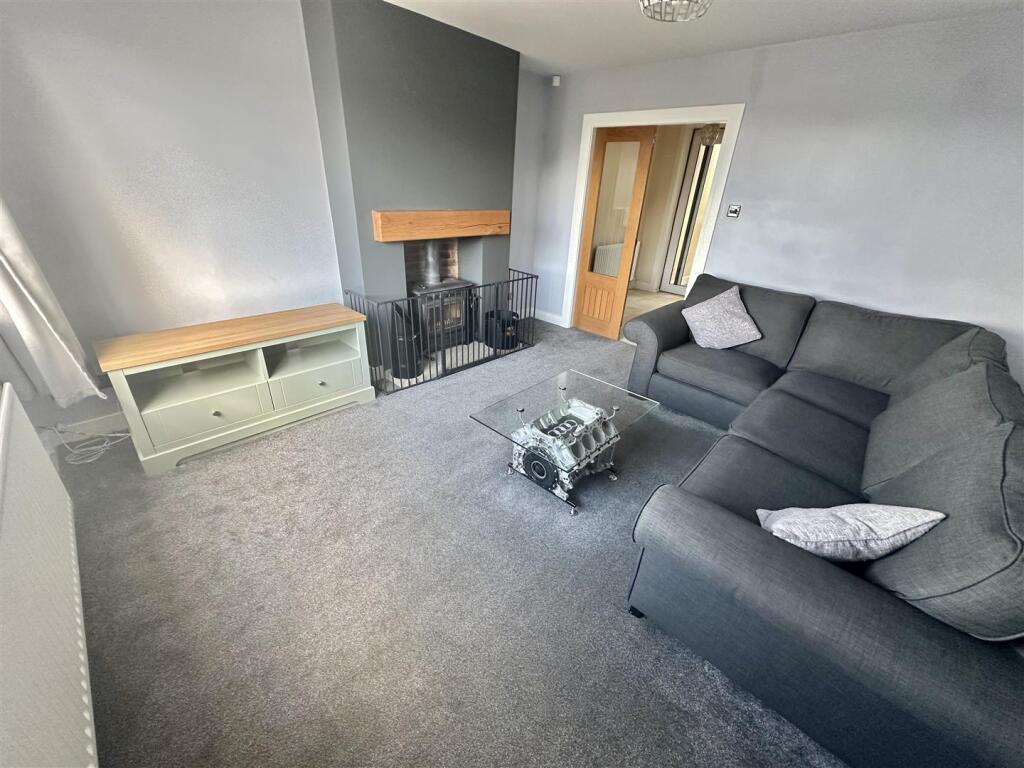 Bramleys Estate Agents - Enfield Drive - Batley (4