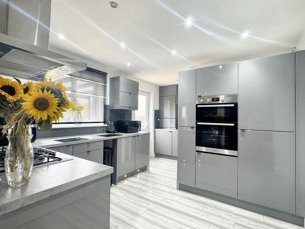 Kitchen Diner/Snug