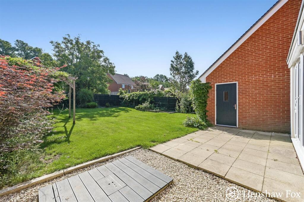 Ph11_6035735 - Copy.jpg