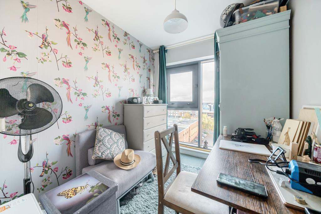 Bedroom/Study
