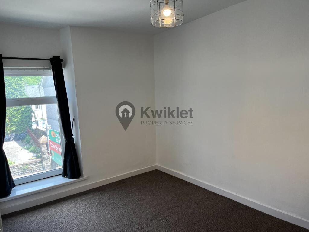 20220621_130543044_iOS