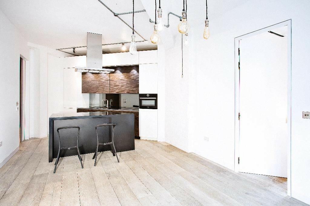 Brett Passage, London, E8