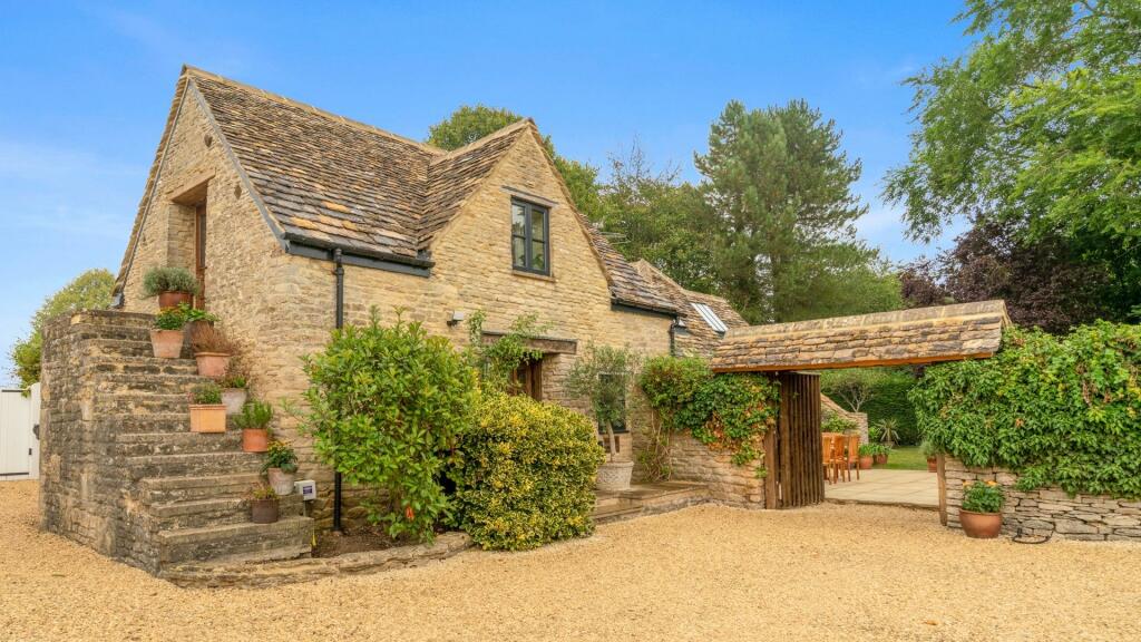 Barns Lee 1080-82.jpg