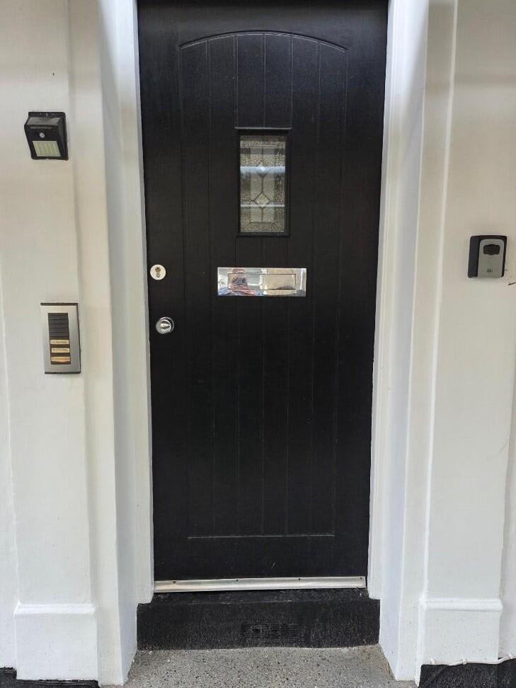 Victoria Road, Barnet, North London, EN4