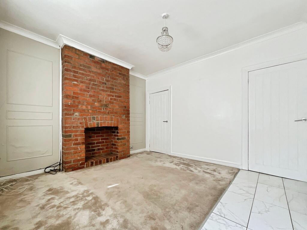 2b006cf1-7-440F-BBEE-20785BAD9DD5-1163-0000004354D0BA12