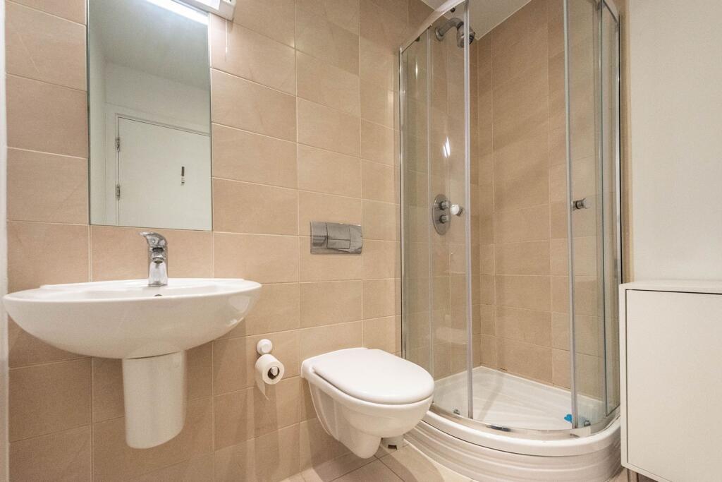 BEDROOMS AND BATHROOMS