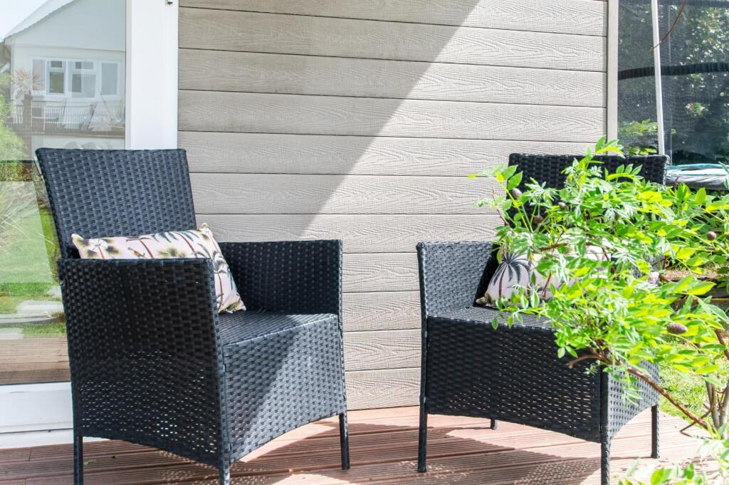 TUDOR AVENUE, (2).jpg