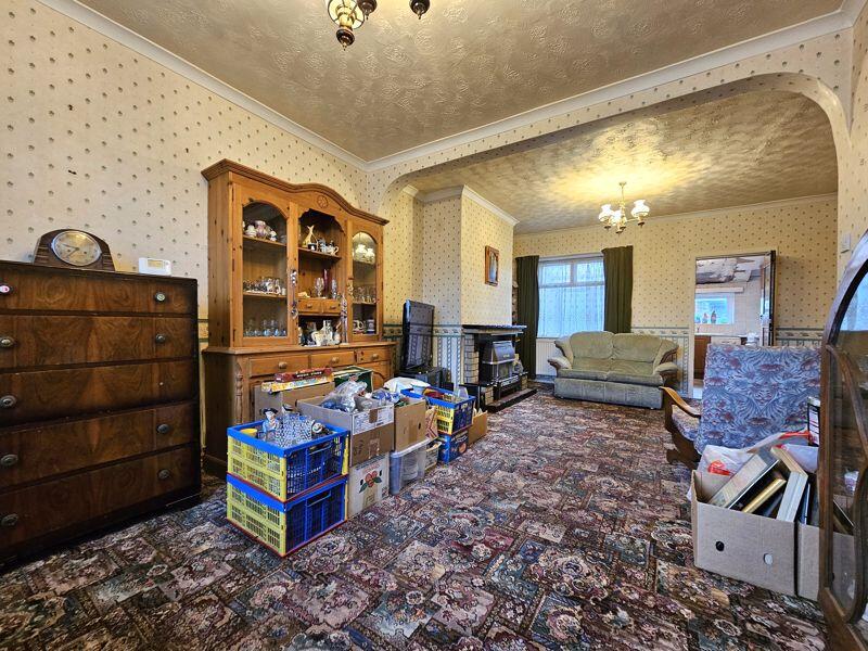 Dining Room into Lounge