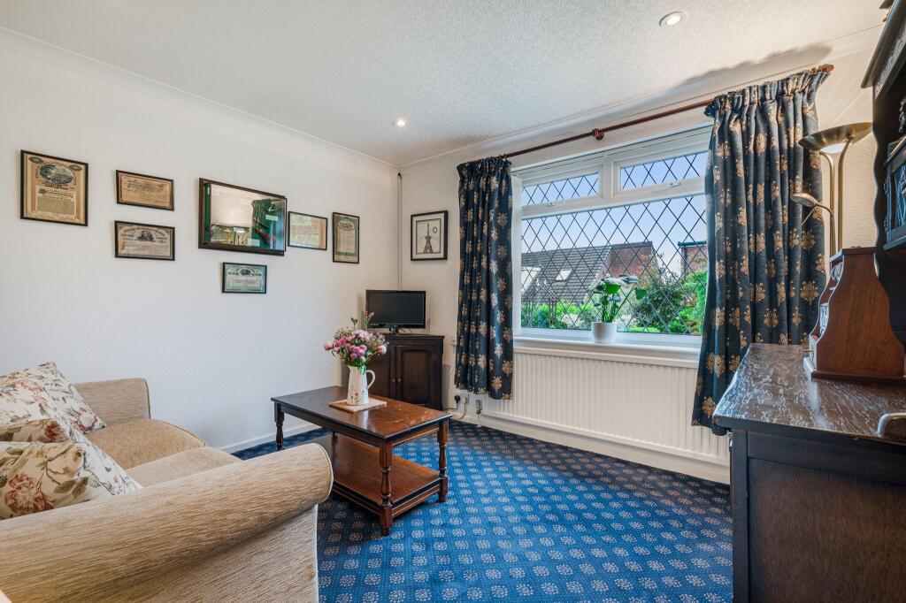 Bedroom 3 / Second Lounge