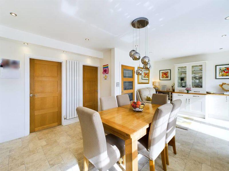 Kitchen/Diner/Family Room