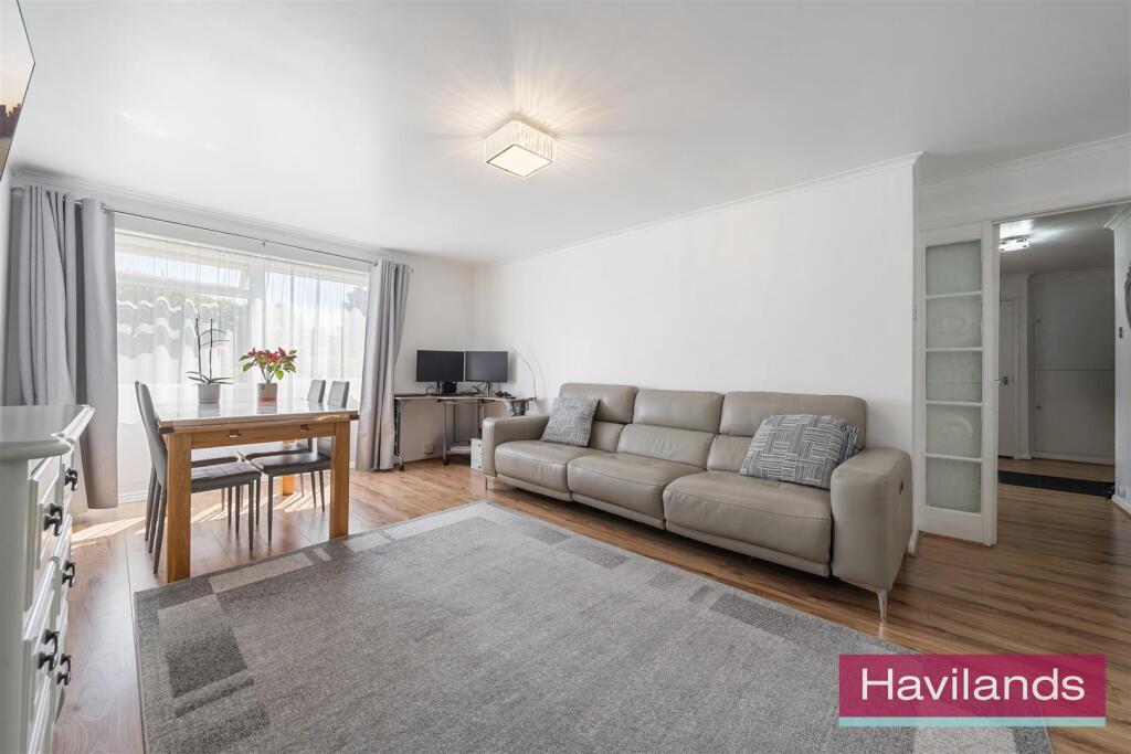 Adamsrill Close-9.jpg