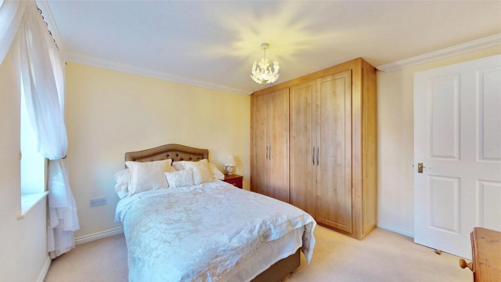 Flat-20-Nacton-Court-Hevingham-Drive-Chadwell-Heat