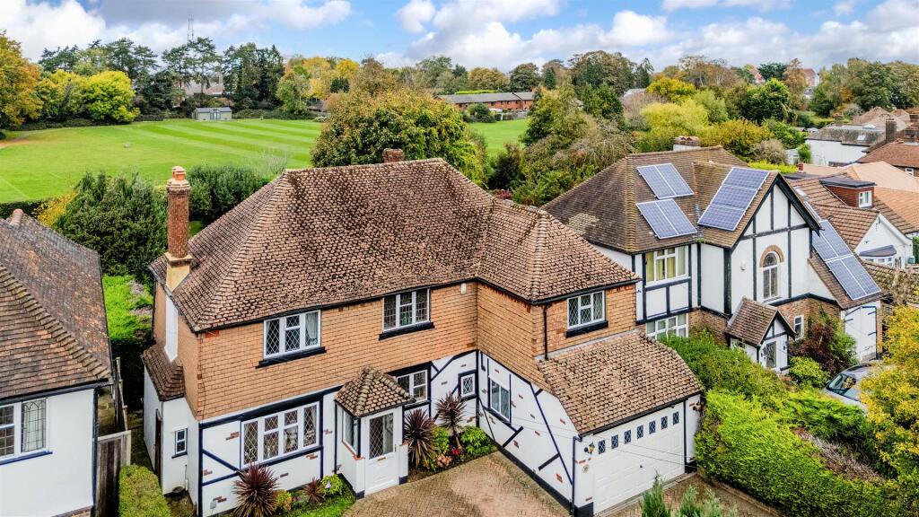 GARRETTS LANE, 28 DRONE  (5).jpg