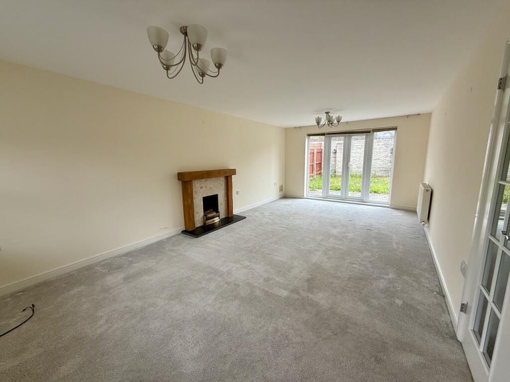Sitting room.jpeg