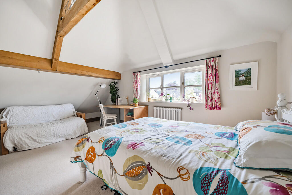 Oak Tree Cottage ...