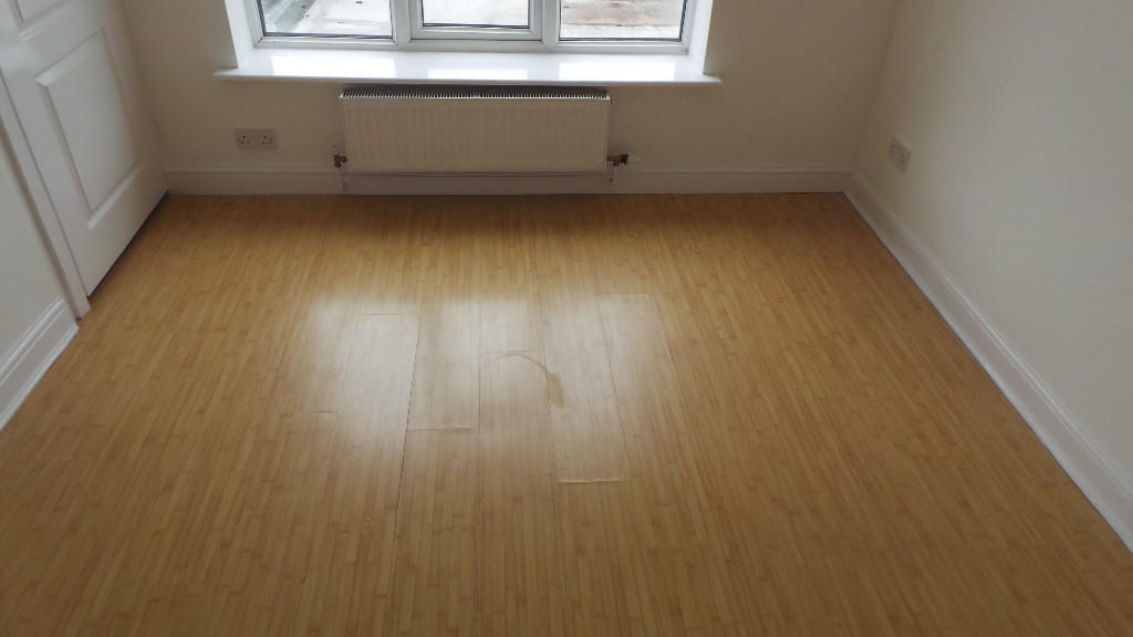 Rear bedroom