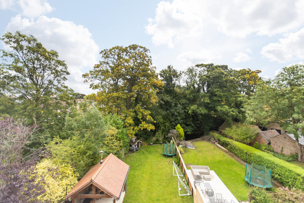 Welham Road 13 Bedroom 1-6