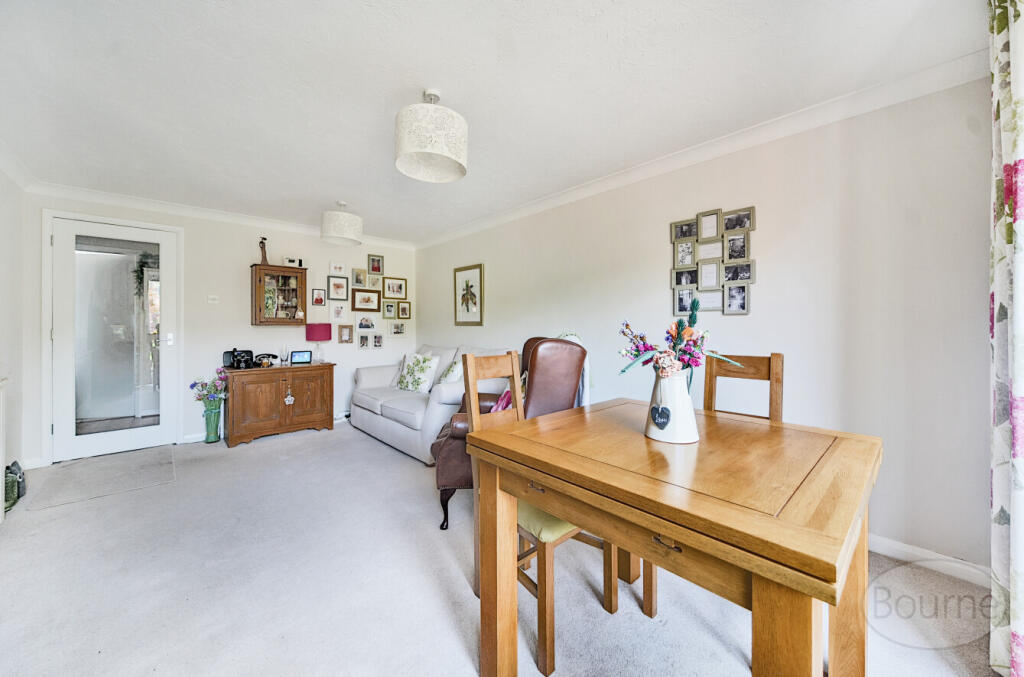 7676e76f-6c45-411...