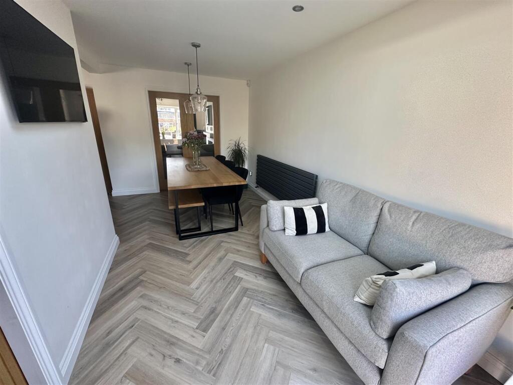 Bramleys Estate Agents - Meadow Drive - Liversedge