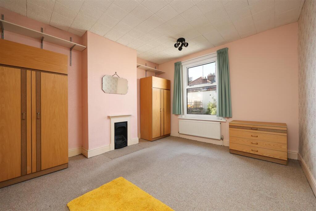 72 Ashgrove Road 22.JPG