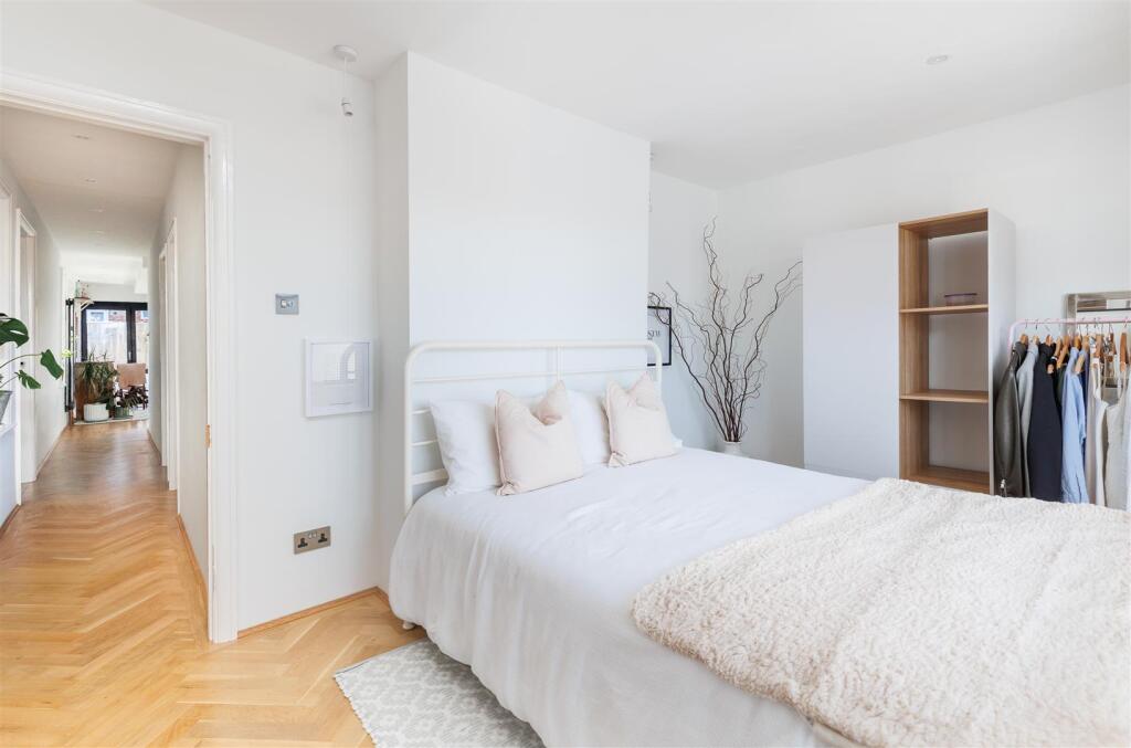 Bedroom 1-2