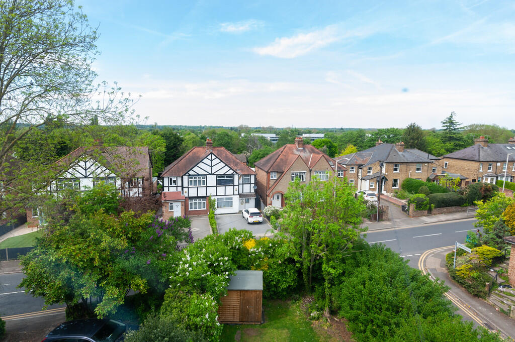 80c Harefiled roa...