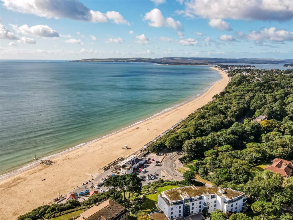 dji_fly_20240911_102608_139_1726046781363_photo.jp