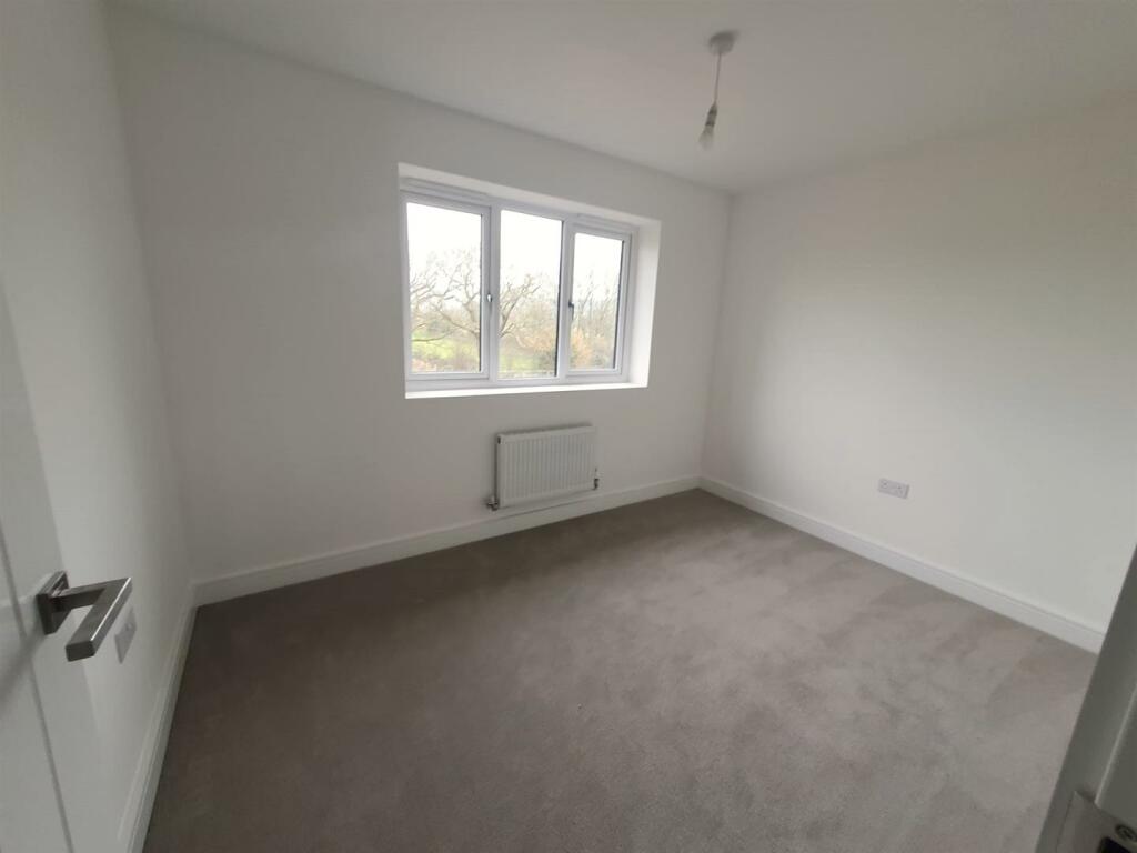 Helmsley Bedroom 3.jpeg