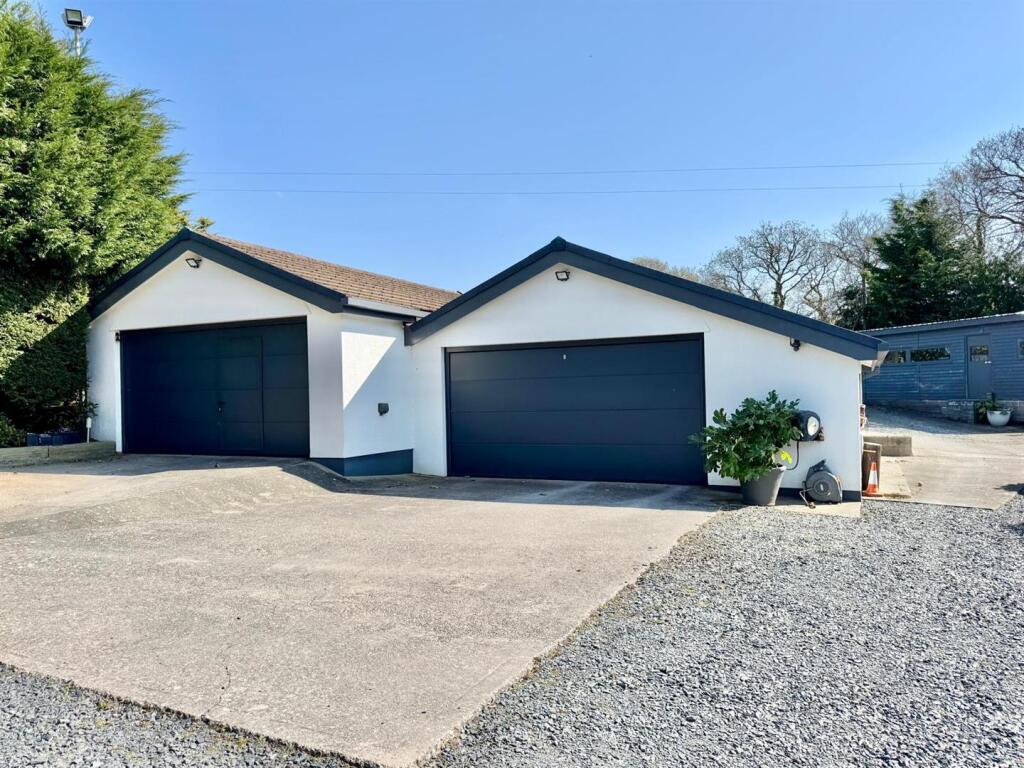 PHOTO-2025-04-22-22-50-34 (2).jpg