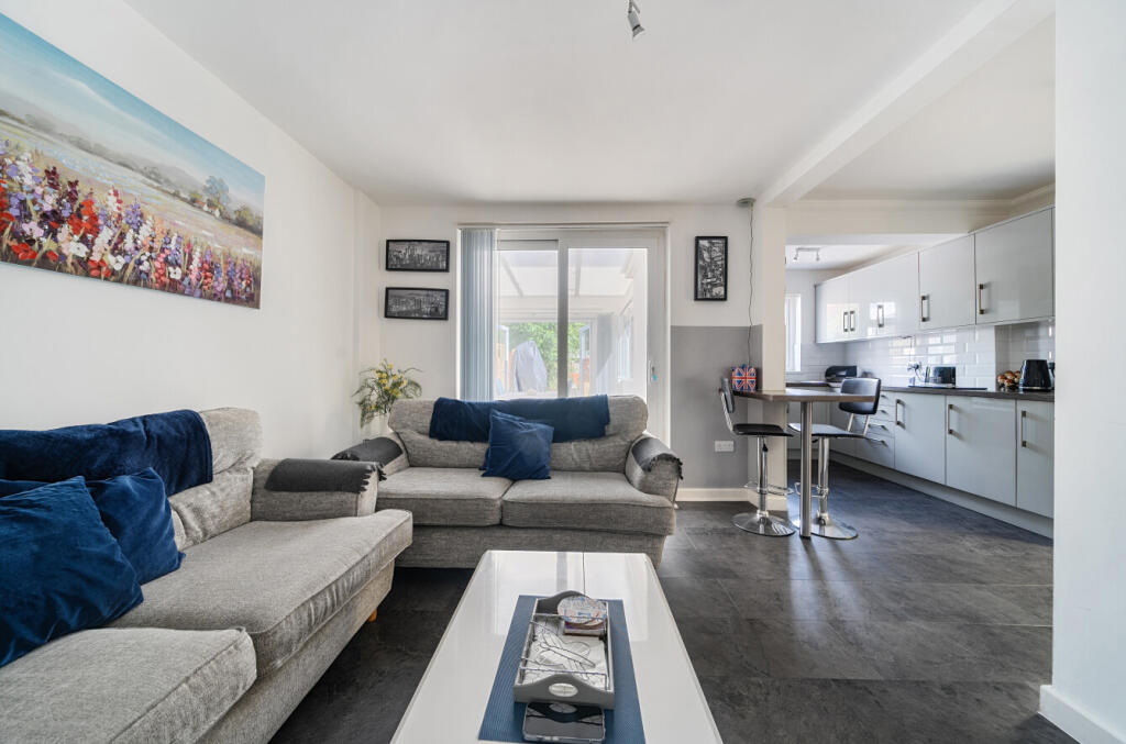 1300993-21-683733...