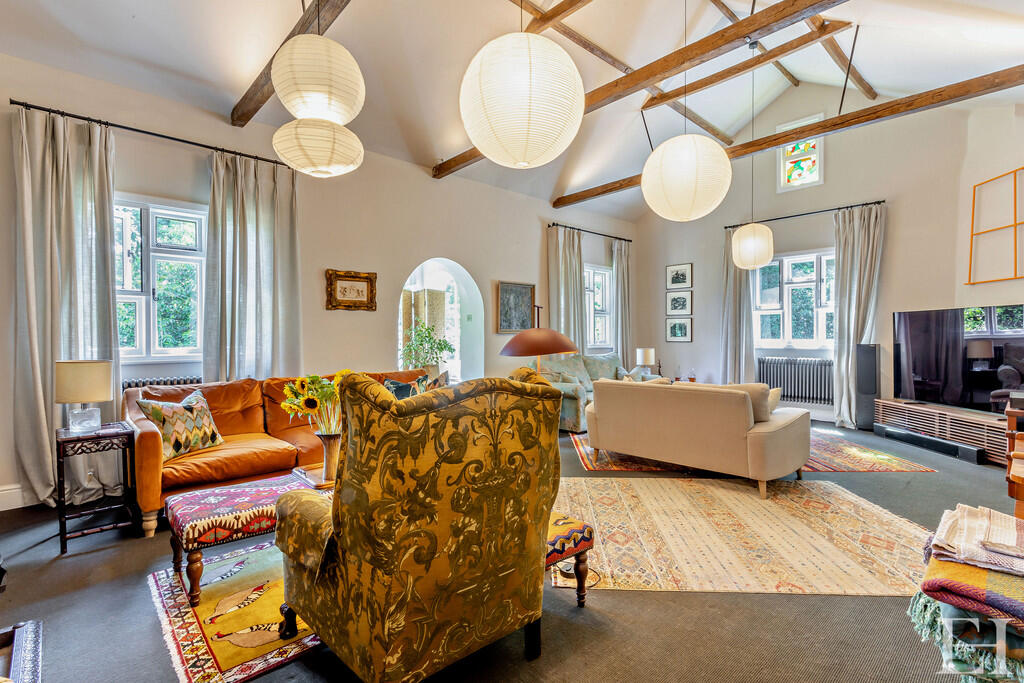 8654607-interiorW...