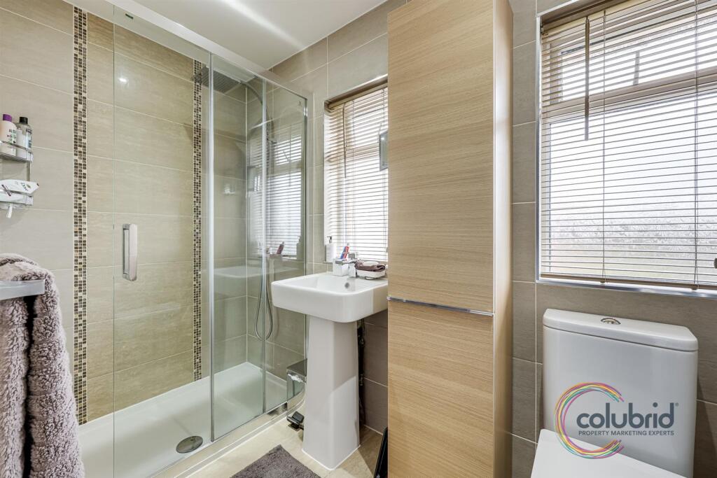 0G1A3700-0G1A3704.jpg