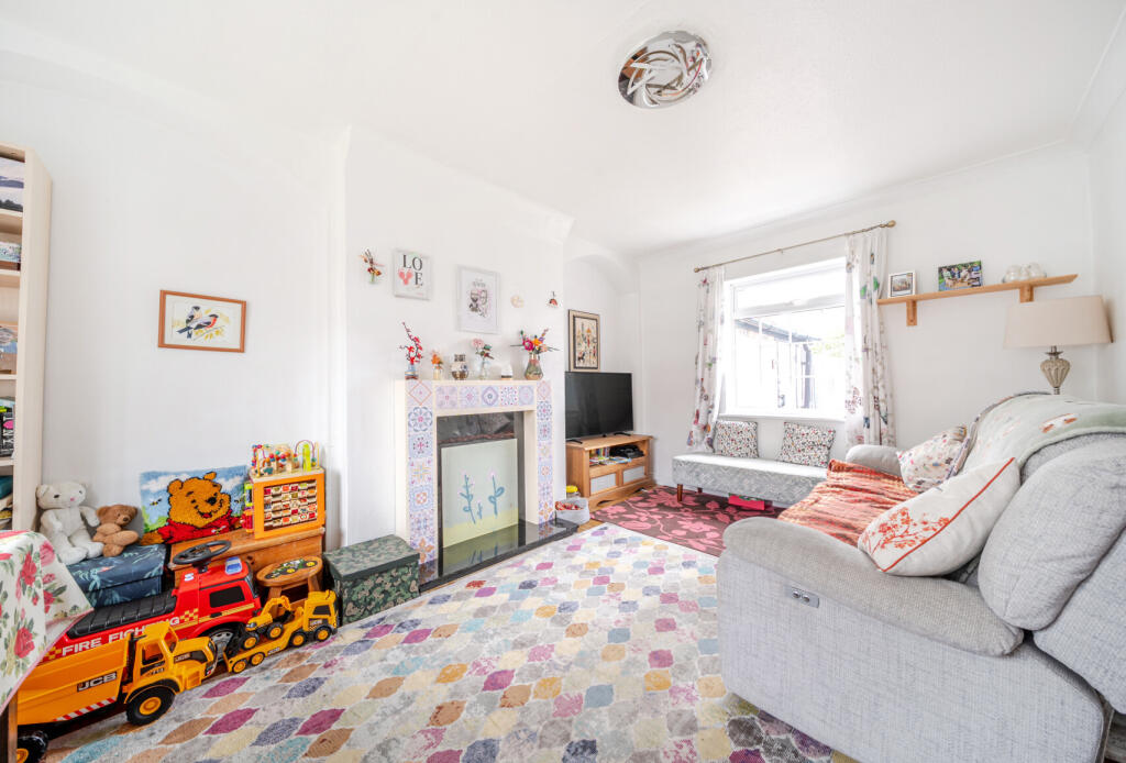 1361189-15-68efb9...