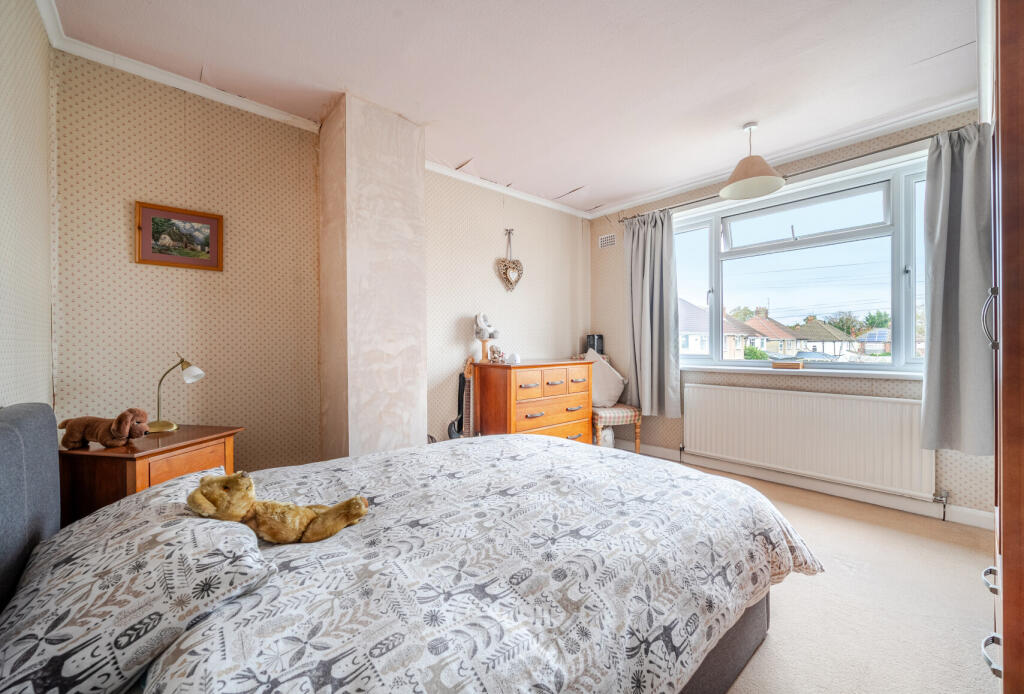 1375017-8-690ca17...