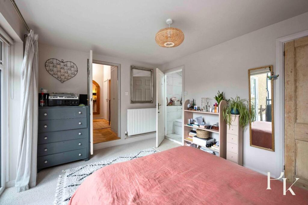 New Church Road, 233C-009.JPG