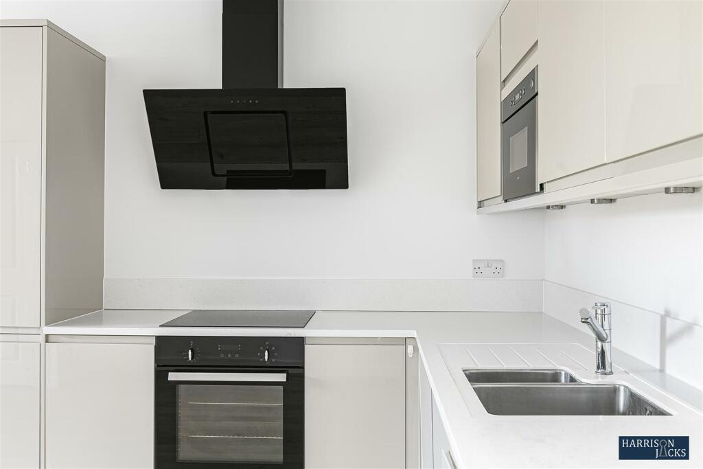 Close Up Kitchen.jpg