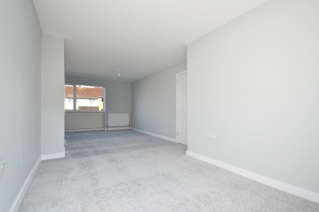 Sitting/Dining Room