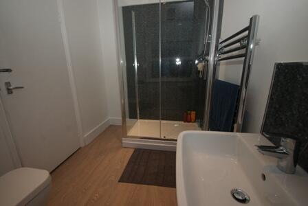 384 southmead rooms