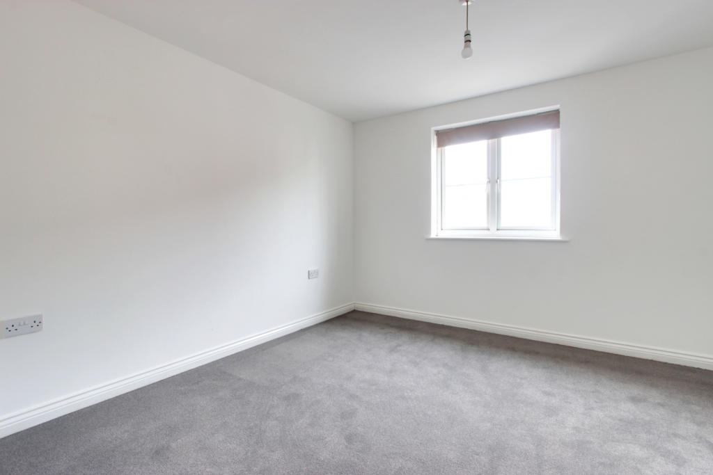 Bedroom 2nd Image