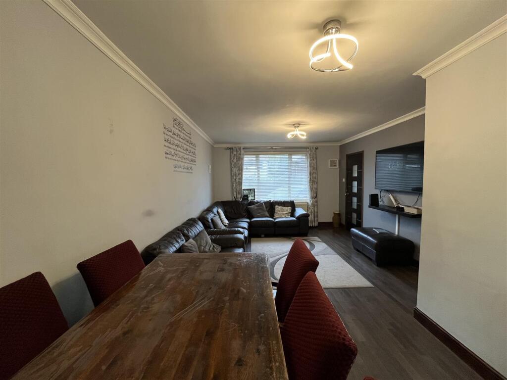 Lounge/Diner