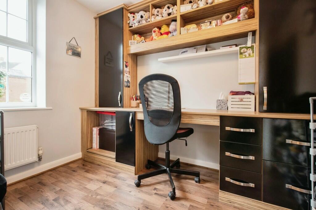 f2db7bfe-28 20Ben...