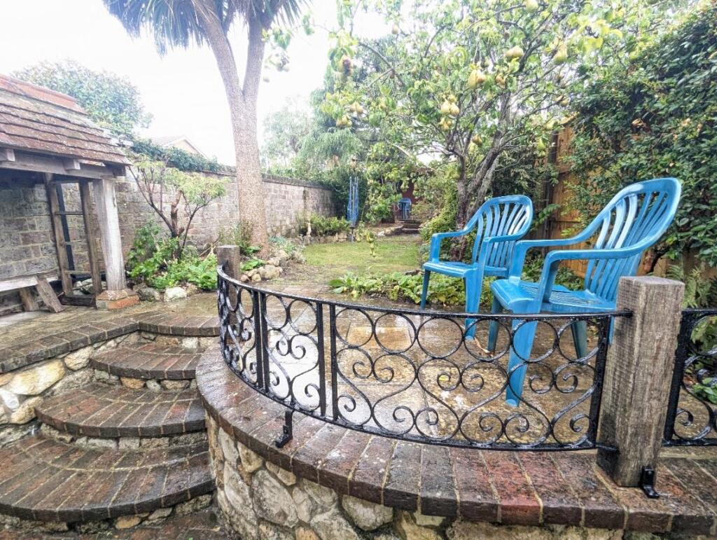 Rear garden.jpg